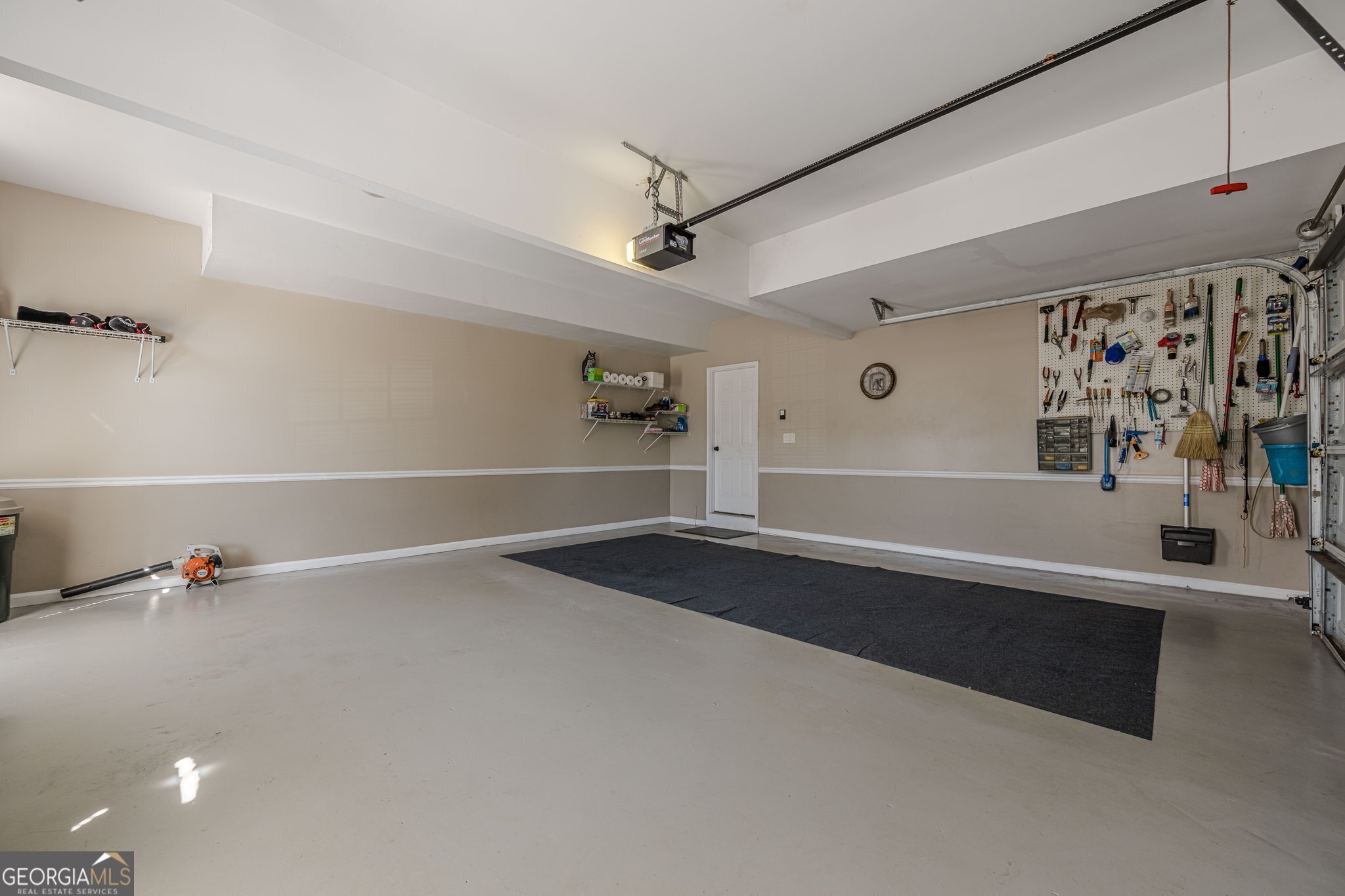 Cumming, Georgia 30028, United States, 5 Bedrooms Bedrooms, ,4 BathroomsBathrooms,Residential,Active,87951