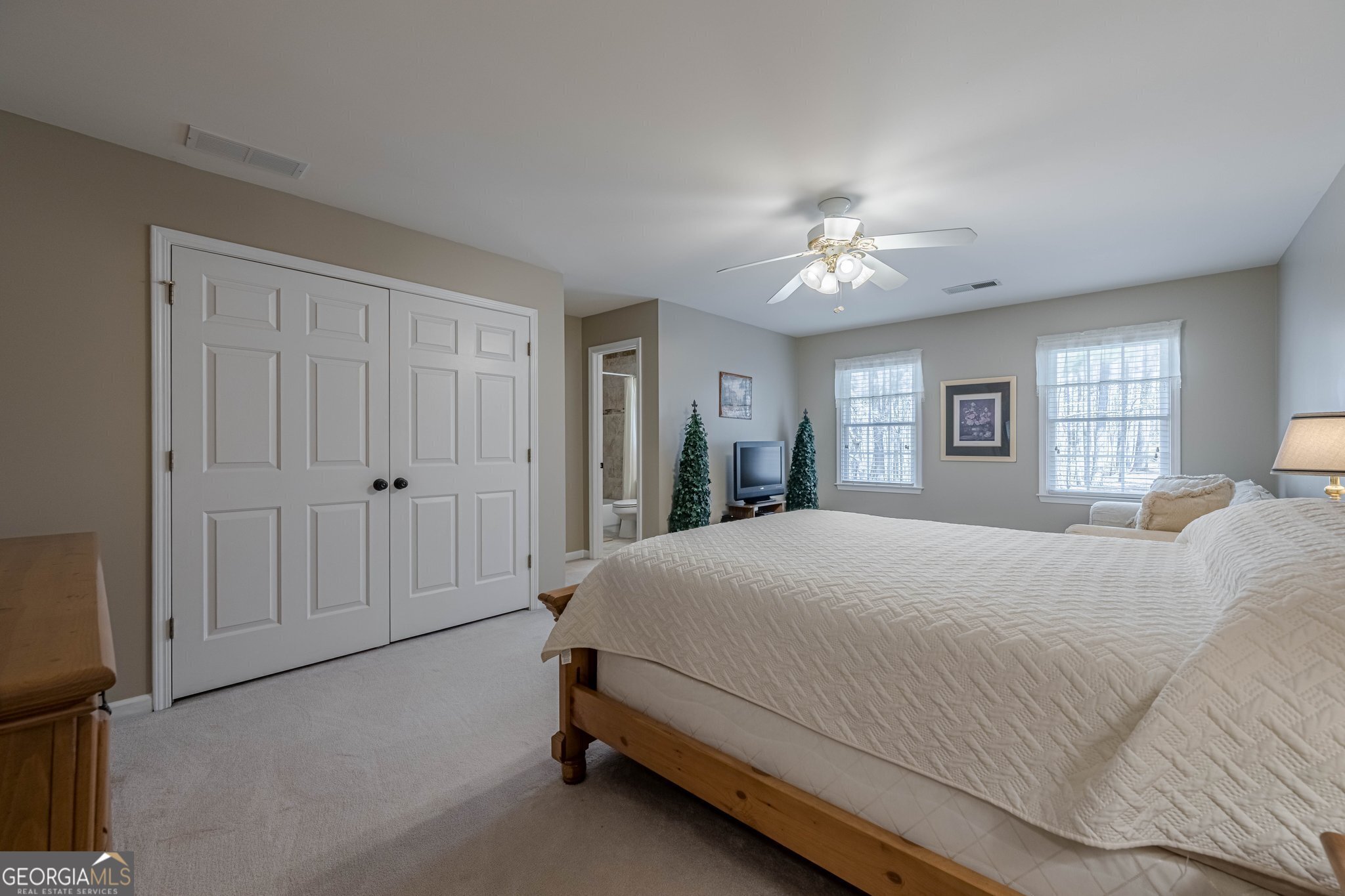 Cumming, Georgia 30028, United States, 5 Bedrooms Bedrooms, ,4 BathroomsBathrooms,Residential,Active,87951