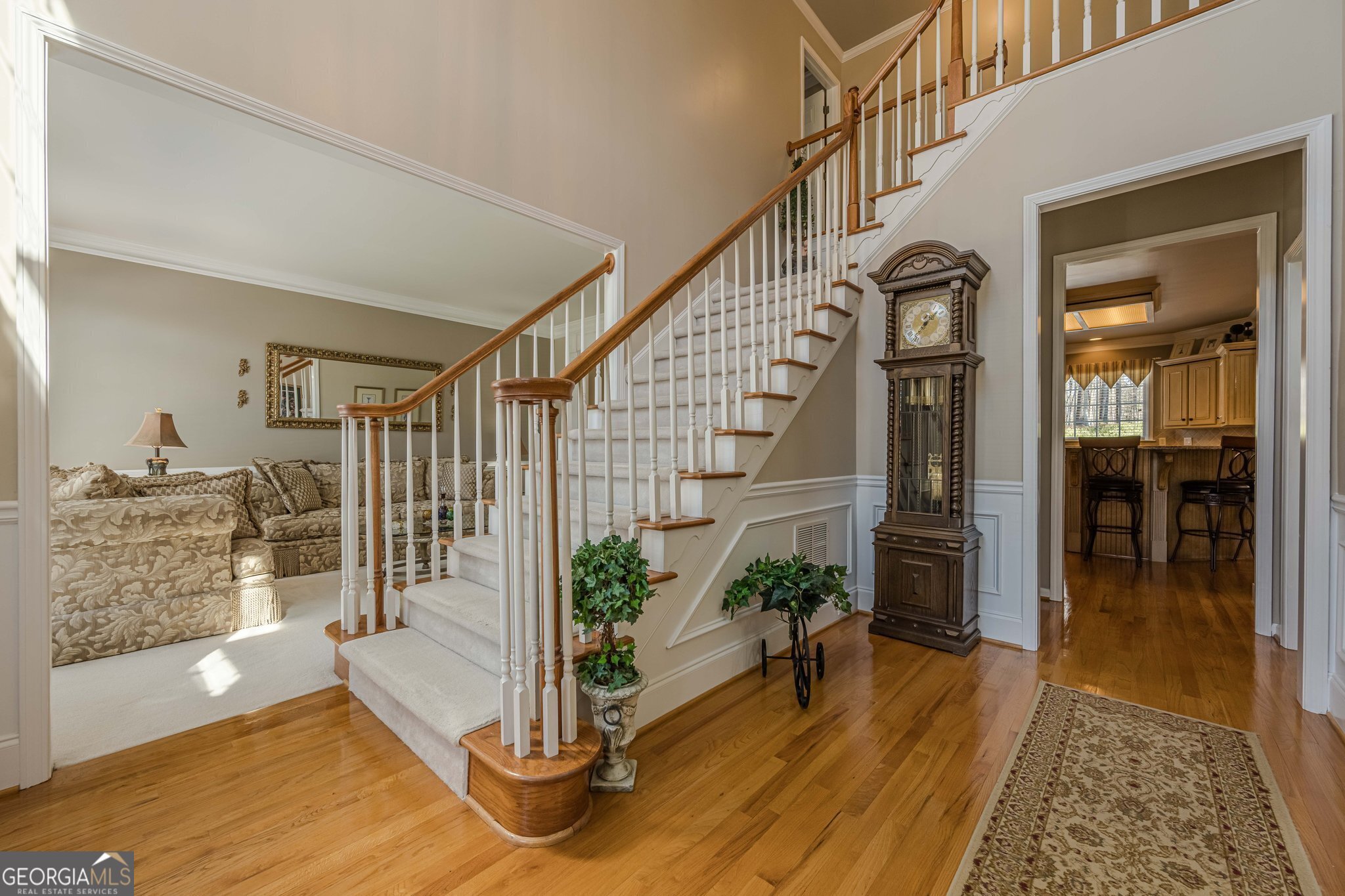 Cumming, Georgia 30028, United States, 5 Bedrooms Bedrooms, ,4 BathroomsBathrooms,Residential,Active,87951