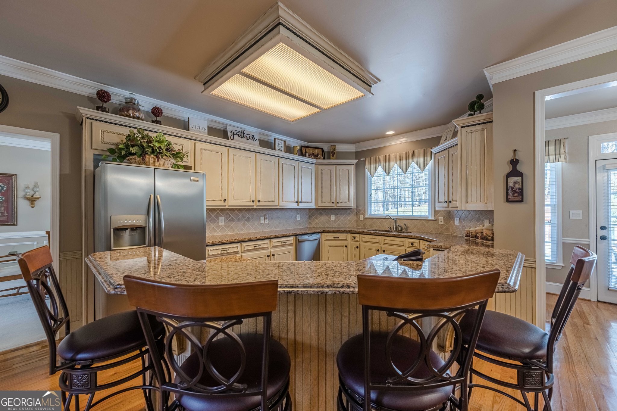 Cumming, Georgia 30028, United States, 5 Bedrooms Bedrooms, ,4 BathroomsBathrooms,Residential,Active,87951