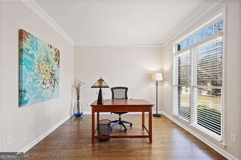 Lawrenceville, Georgia 30043, United States, 6 Bedrooms Bedrooms, ,4 BathroomsBathrooms,Residential,Pending,108843