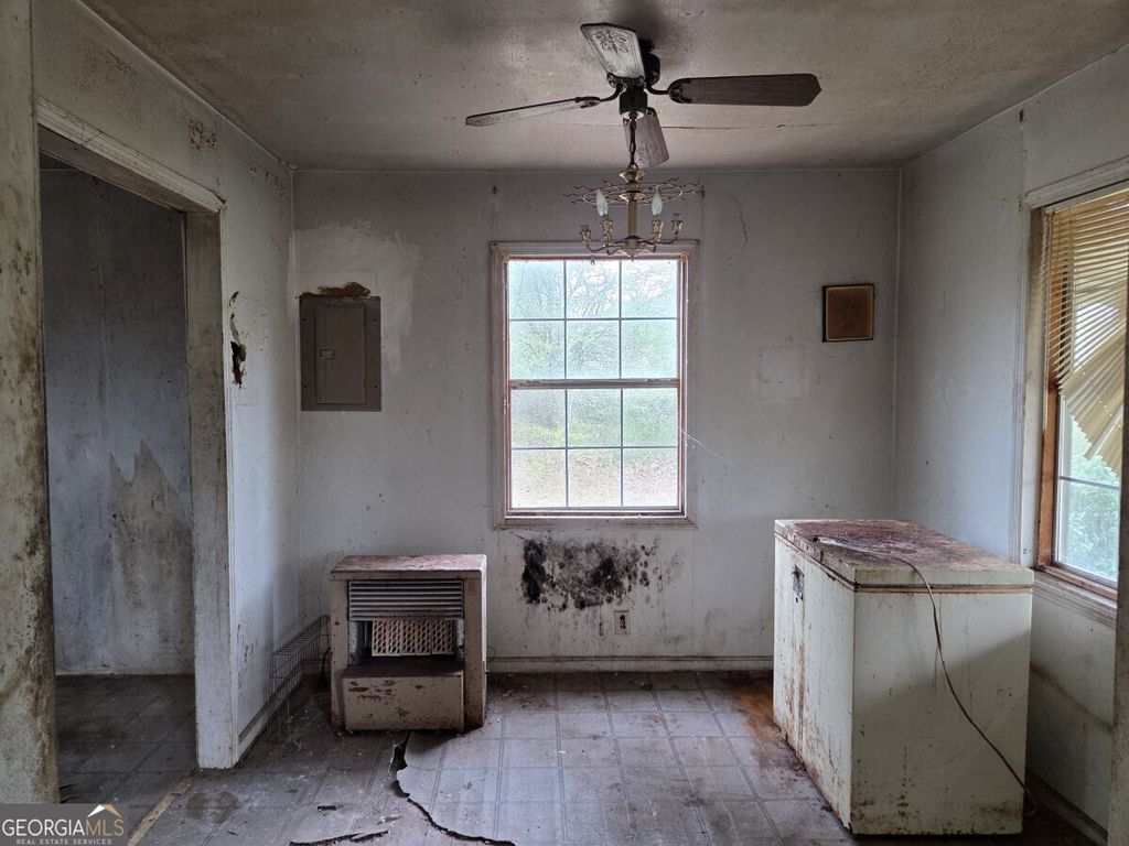 Photo of 191 Merritt Circle, Dallas, GA 30132 (MLS # 10723303)