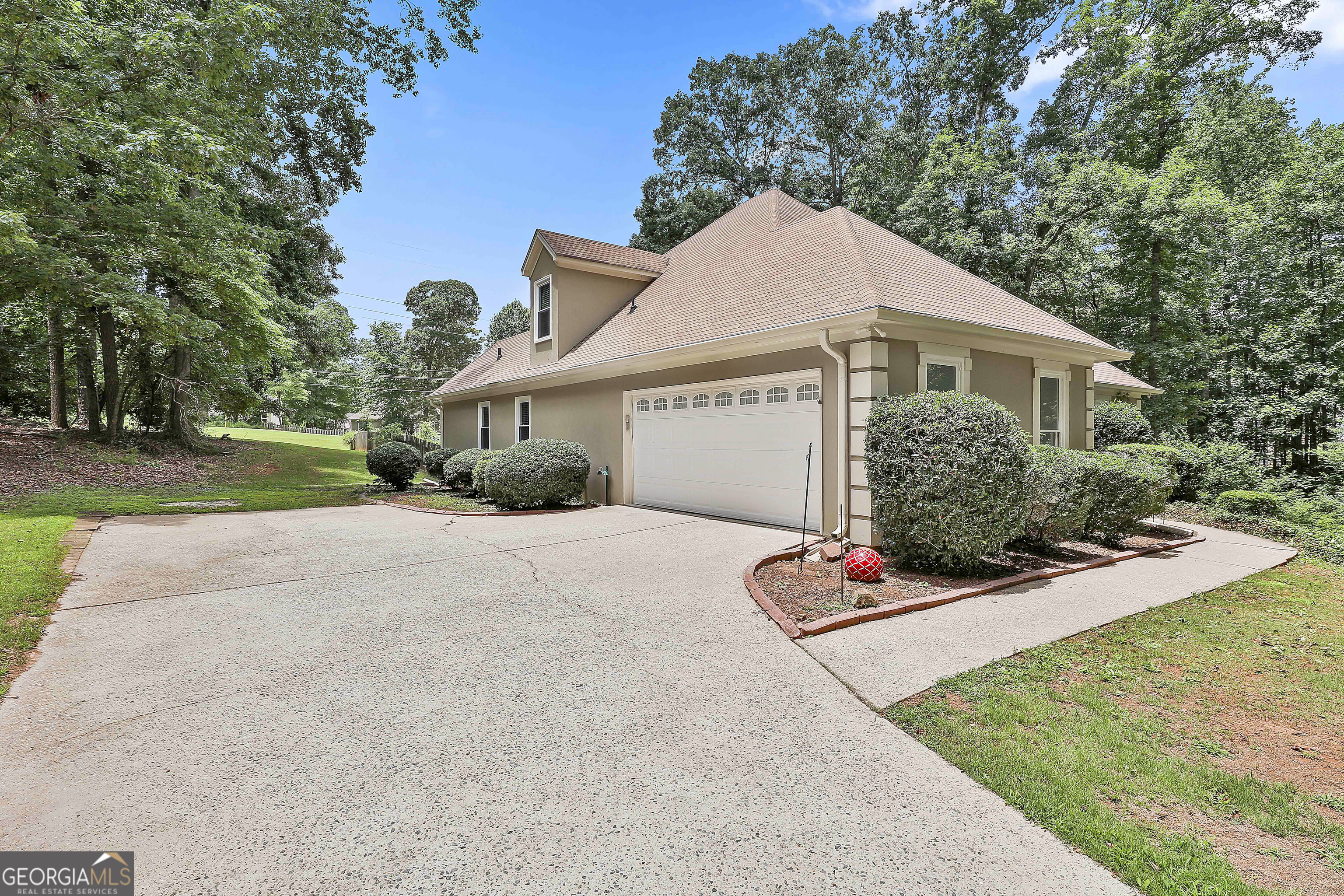 77 Springfield CT