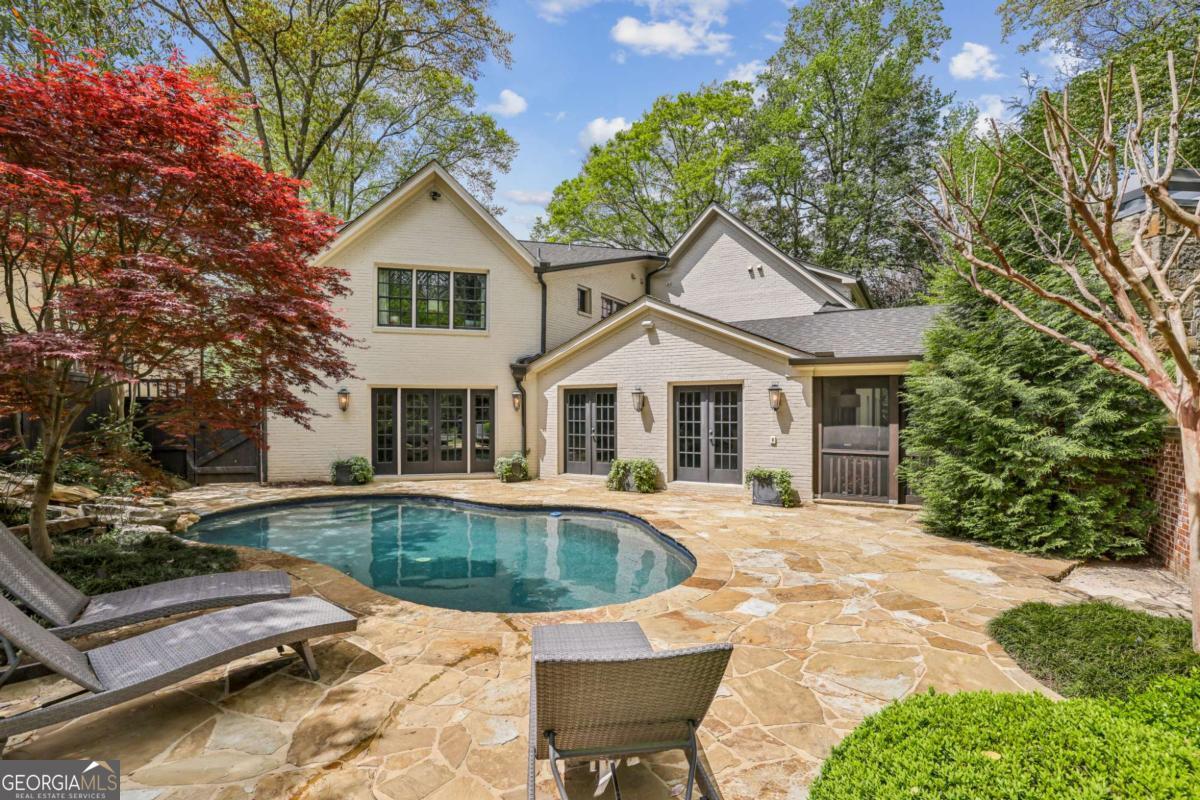4431 Skyland DR NE