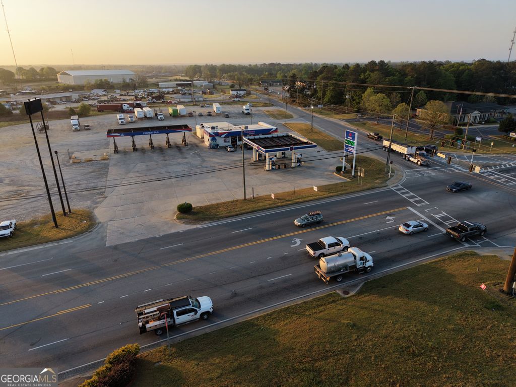 Photo of 2130 S Highway 441, Dublin, GA 31021 (MLS # 10731277)