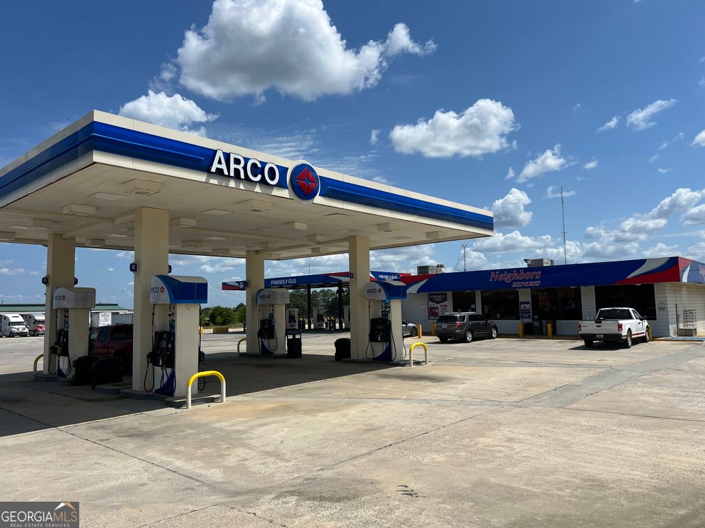 Photo of 2130 S Highway 441, Dublin, GA 31021 (MLS # 10731277)