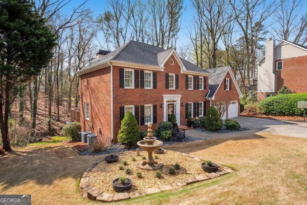 Photo of 4142 Barberry Drive NE, Roswell, GA 30075 (MLS # 10711657)