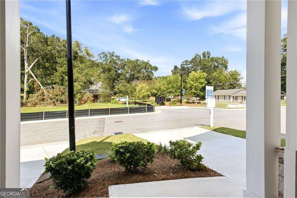 17 Benscot DR