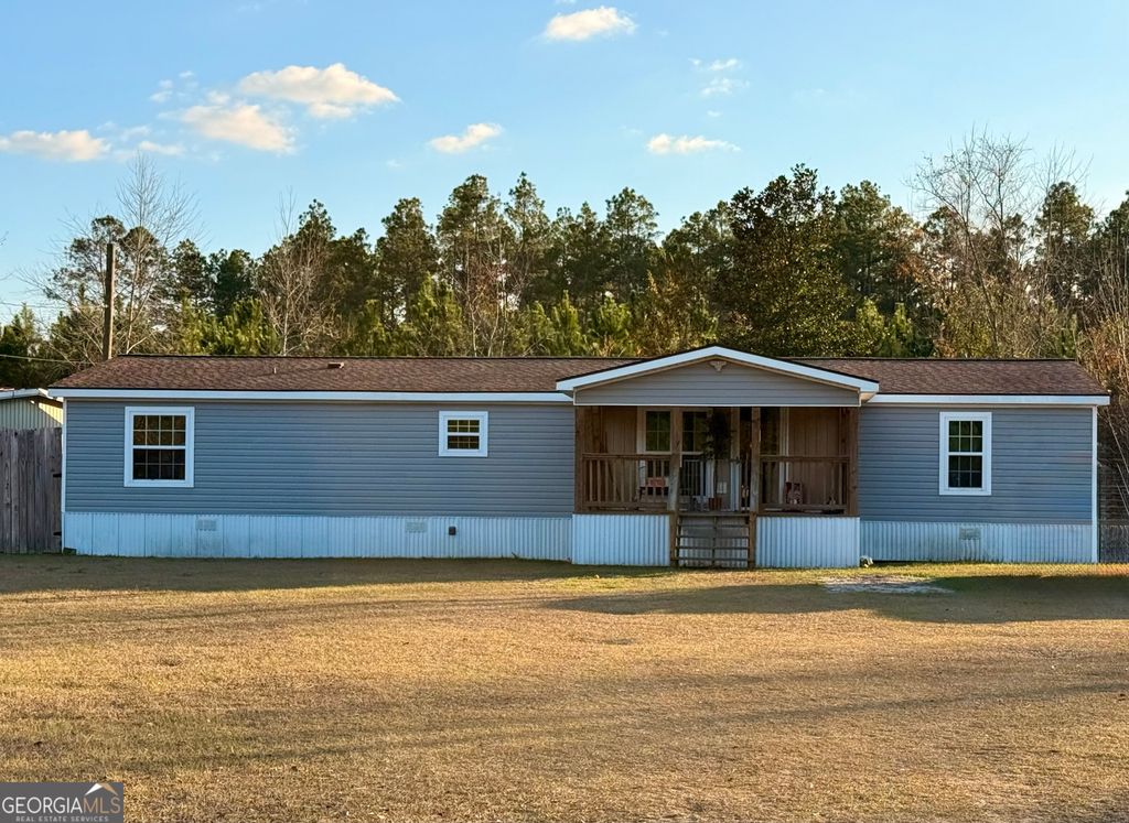 Photo of 5817 Cantrell Rd, Patterson, GA 31557 (MLS # 10661960)