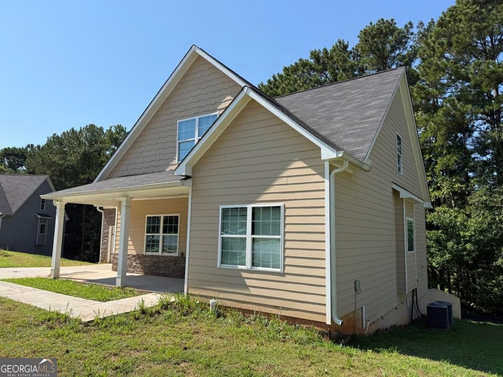 Photo of 2434 Remington Drive, Commerce, GA 30529 (MLS # 10837393)