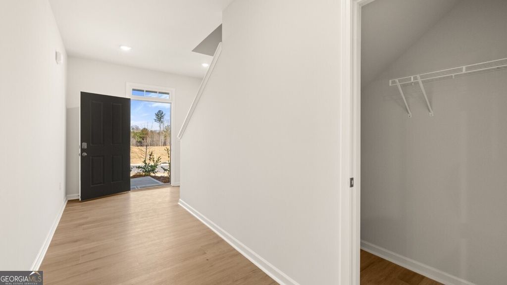 Photo of 2910 Daxton Lane, Gainesville, GA 30507 (MLS # 10701296)