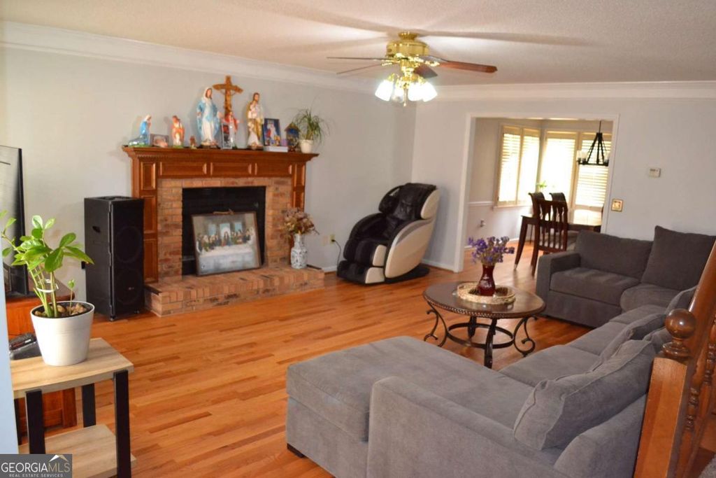 Photo of 1530 N Milford Creek Lane SW, Marietta, GA 30008 (MLS # 10700040)