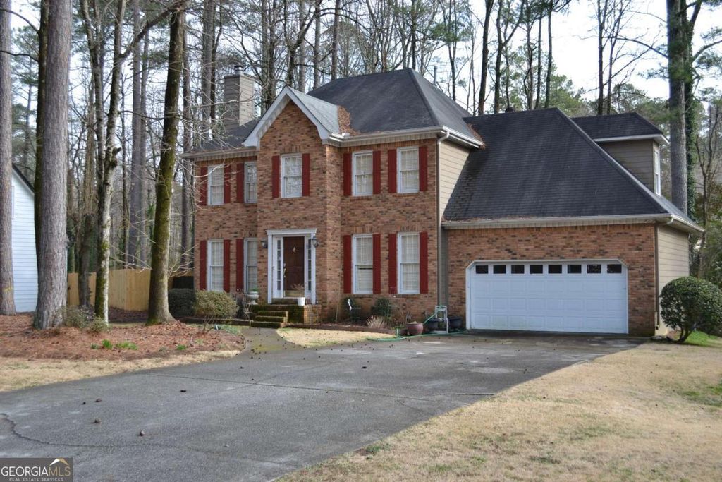 Photo of 1530 N Milford Creek Lane SW, Marietta, GA 30008 (MLS # 10700040)