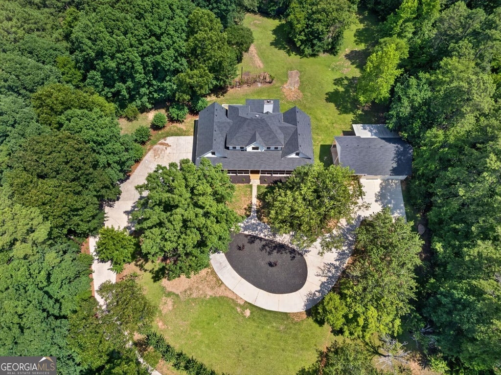 Photo of 5098 Gwendolyn Court NW, Acworth, GA 30101 (MLS # 10868757)