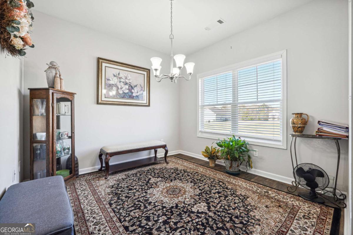 468 Grand Oaks AVE
