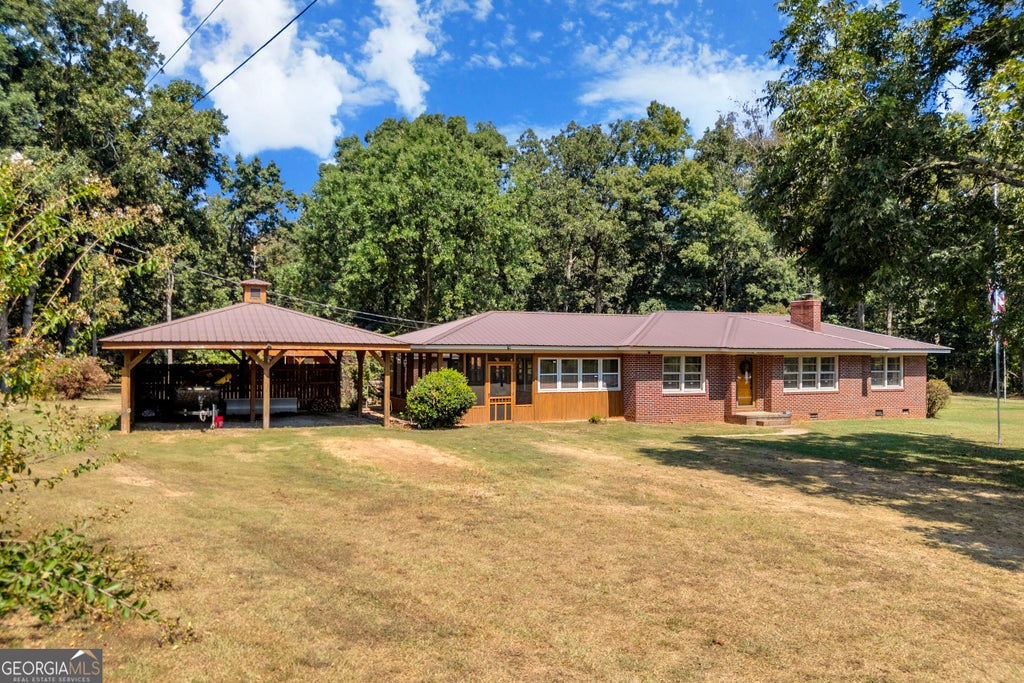 Photo of 1104 Double Bridges Road, Elberton, GA 30635 (MLS # 10841171)