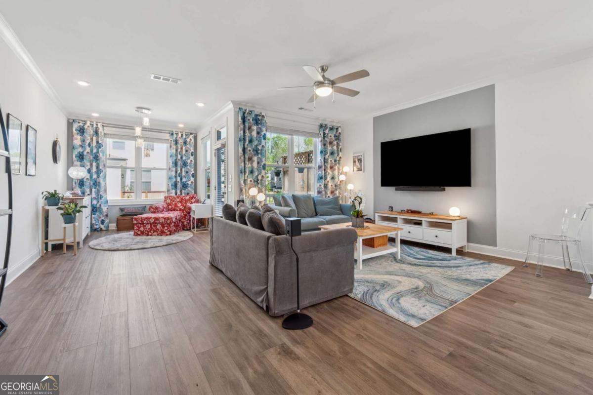 1621 Wellborn WALK