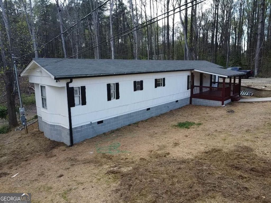 Photo of 5820 Phillips Drive, Cumming, GA 30040 (MLS # 10722025)