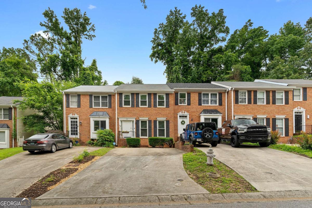 Bentley Hills - Residential