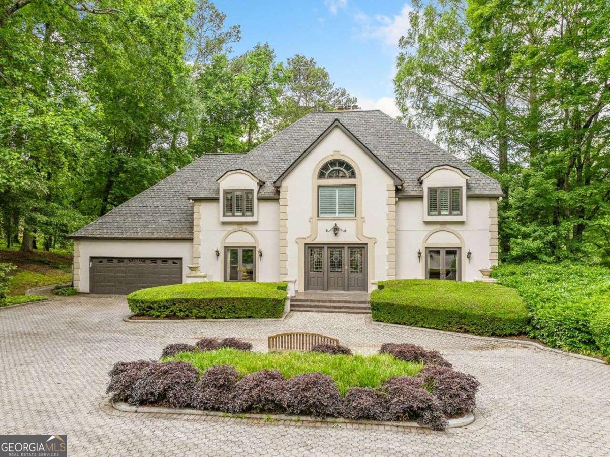 Atlanta Country Club - Residential