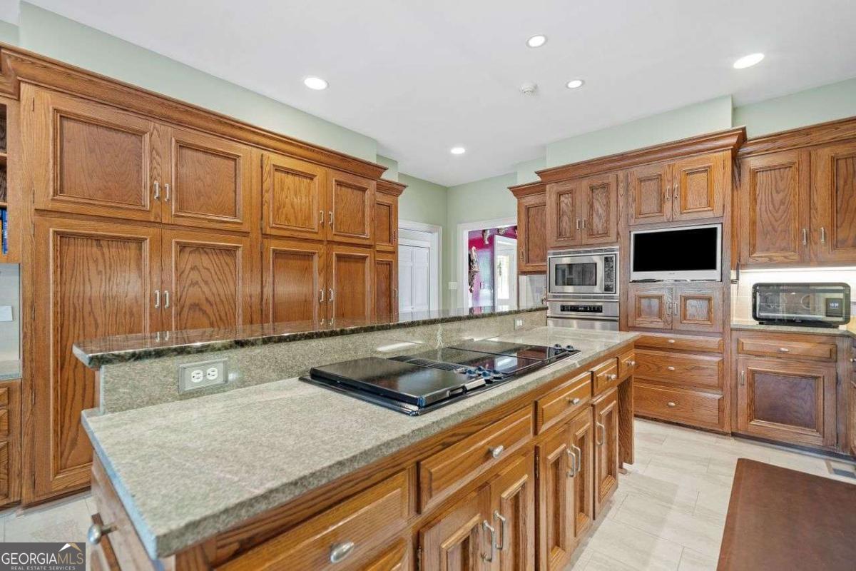 Atlanta Country Club - Residential