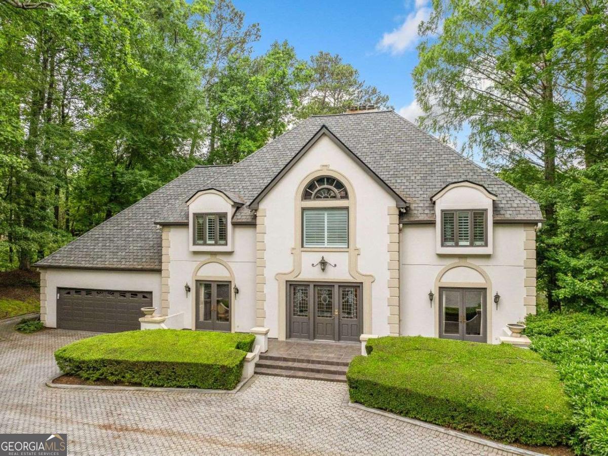 Atlanta Country Club - Residential