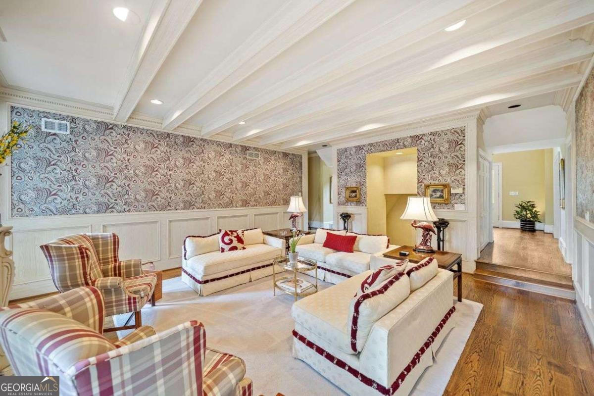 Atlanta Country Club - Residential