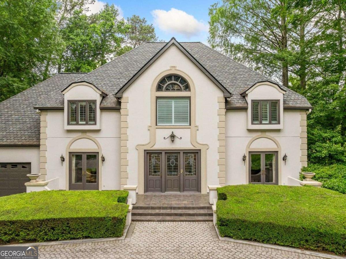 Atlanta Country Club - Residential