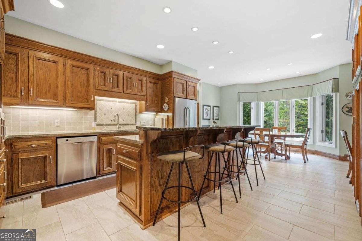 Atlanta Country Club - Residential