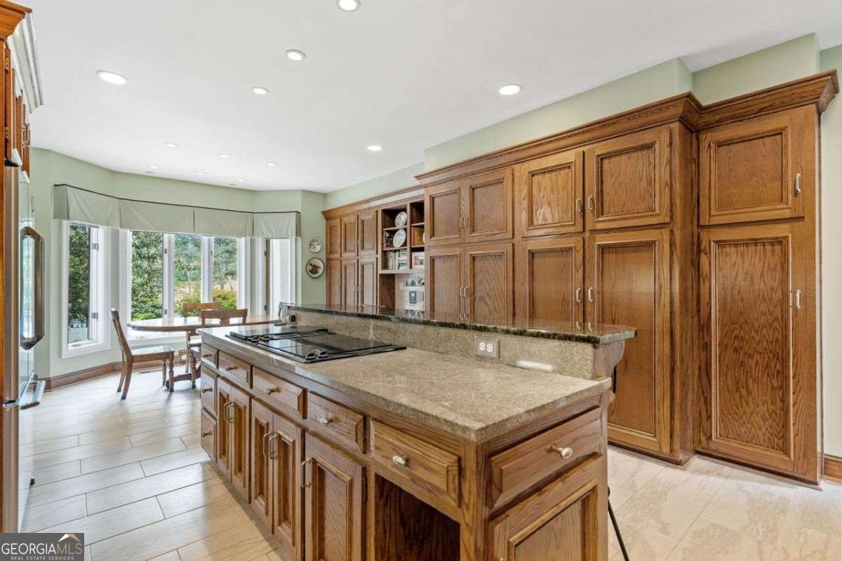 Atlanta Country Club - Residential