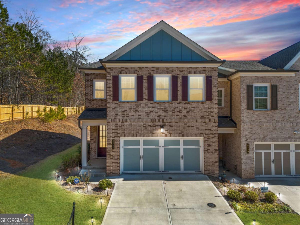 Magnolia Walk - Residential
