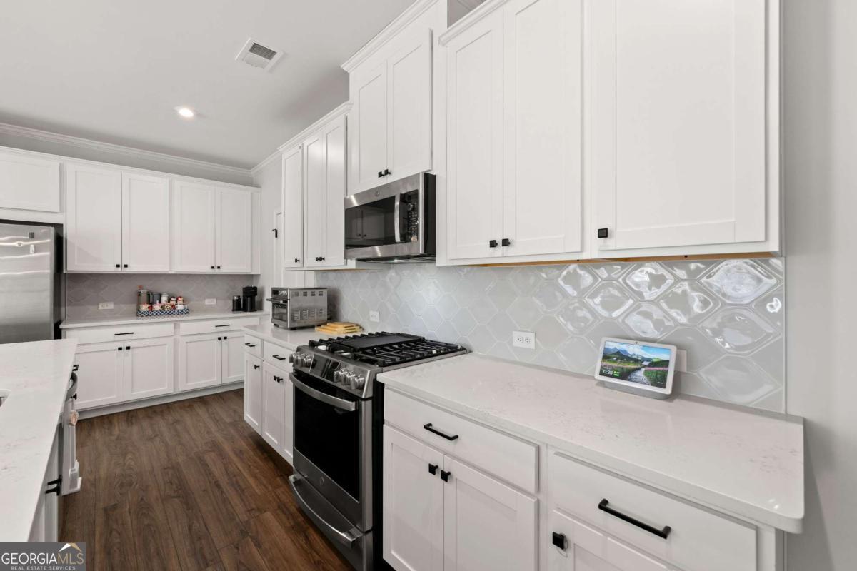 Magnolia Walk - Residential