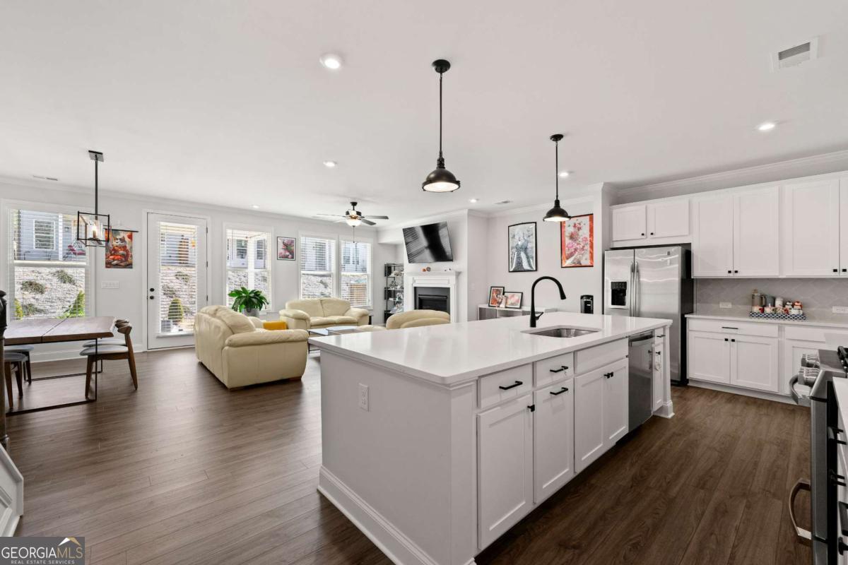 Magnolia Walk - Residential