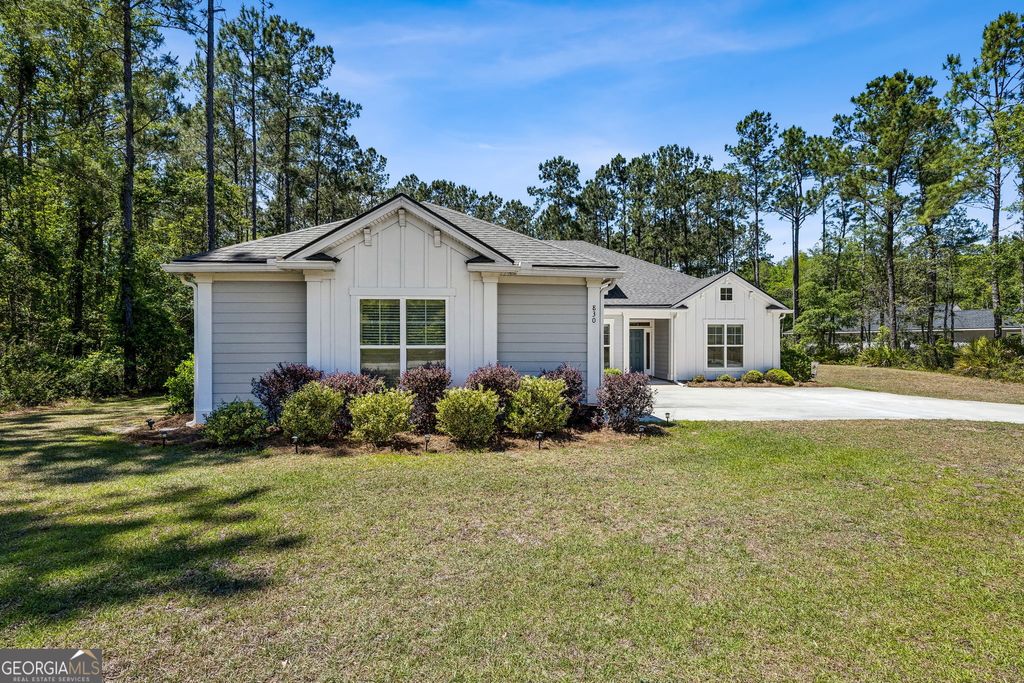 Photo of 830 Harbour Island Circle, Waverly, GA 31565 (MLS # 10740566)