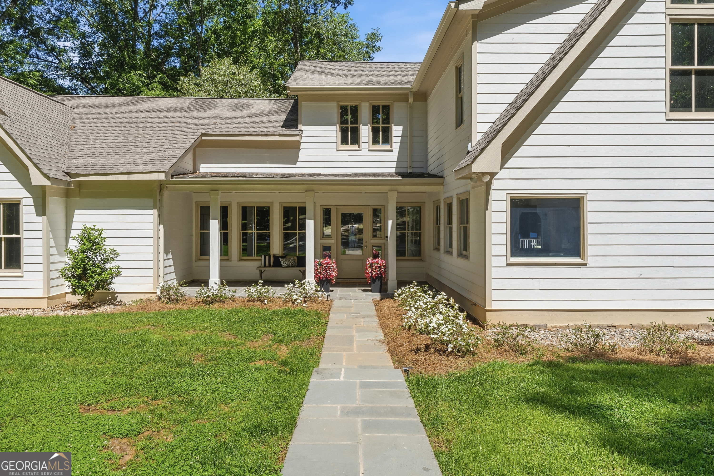 136 N Hidden Lake DR