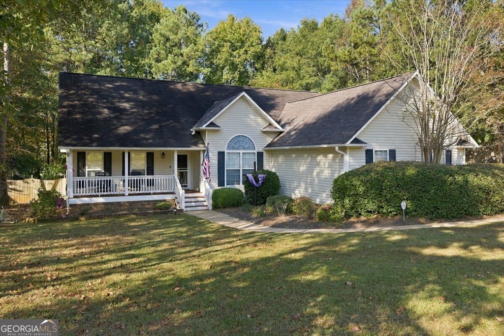 Photo of 321 Caitlyn Court, Gray, GA 31032 (MLS # 10881873)