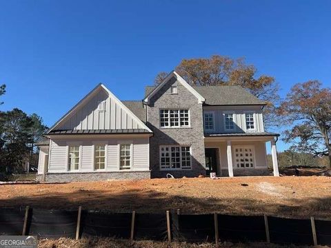 8135 Heardsville CT Cumming GA 30028