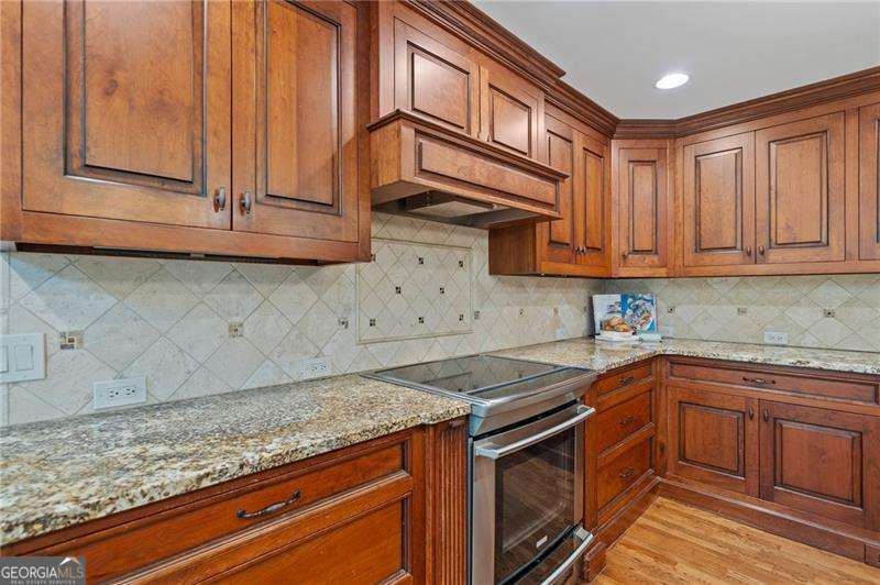 Windsor Oaks - Residential