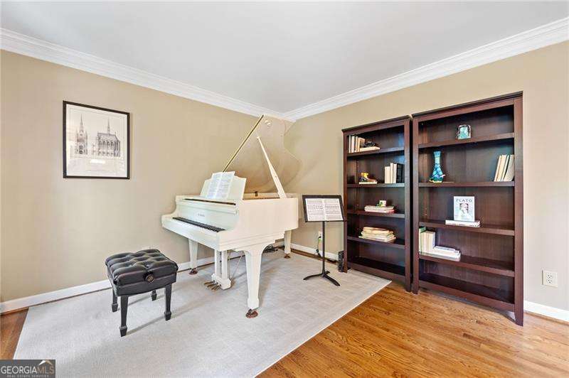4402 Windsor Oaks Chase