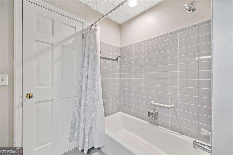 Windsor Oaks - Residential