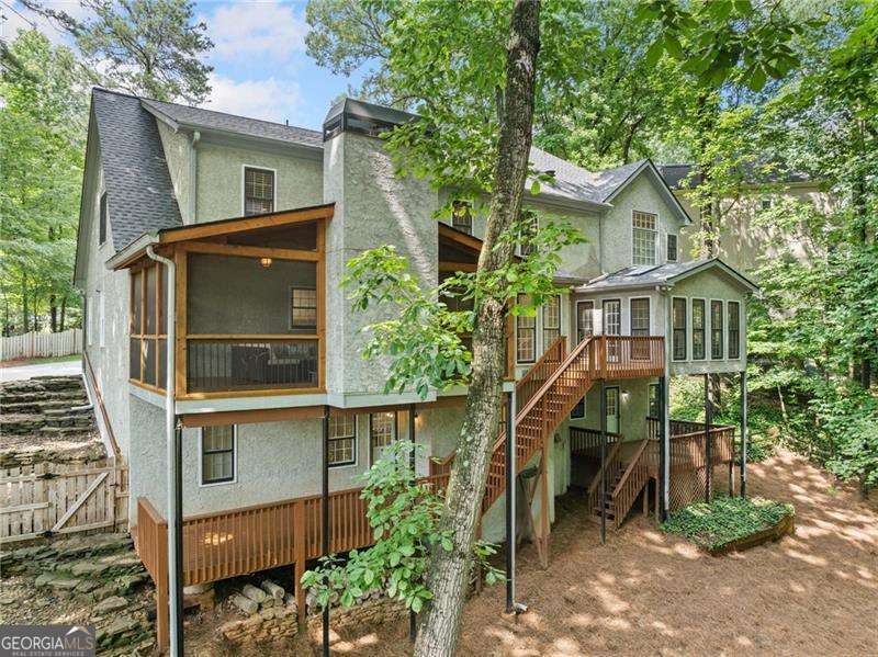 Windsor Oaks - Residential