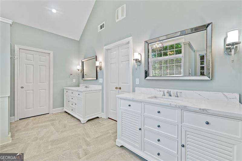Windsor Oaks - Residential