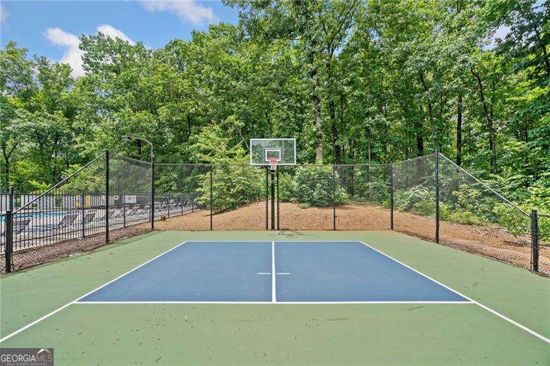 Windsor Oaks - Residential