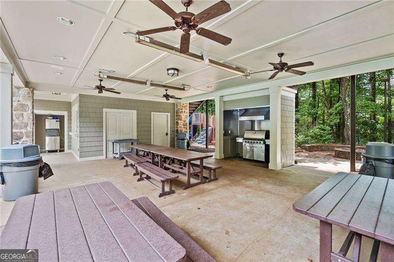 Windsor Oaks - Residential