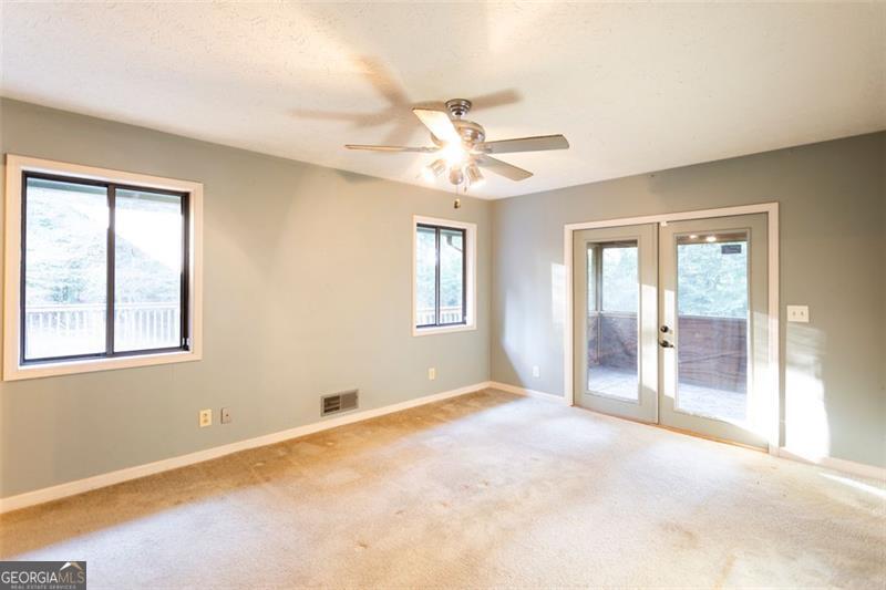 Paces Landing - Residential