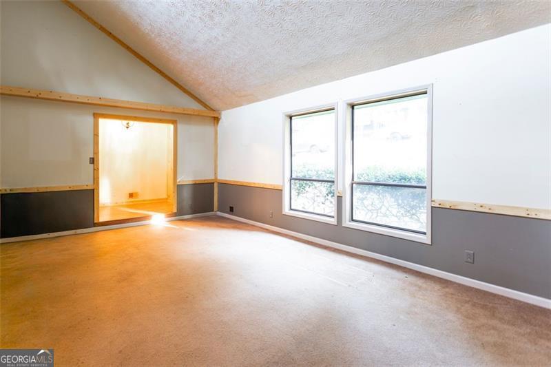 Paces Landing - Residential