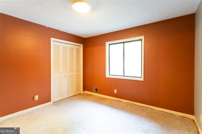 Paces Landing - Residential