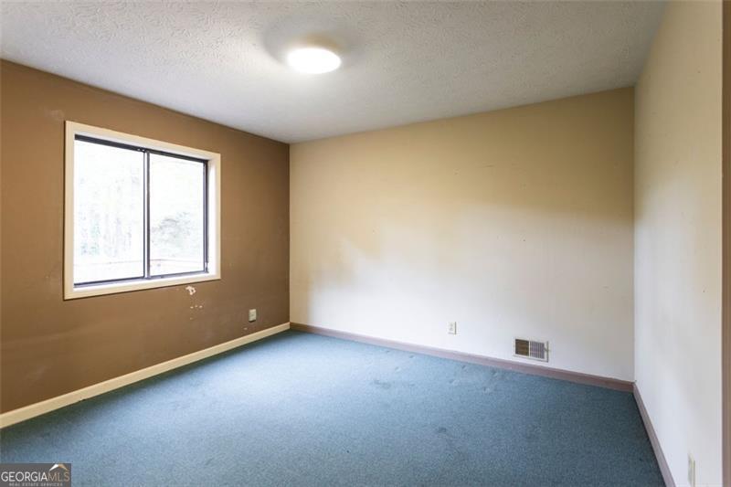 Paces Landing - Residential