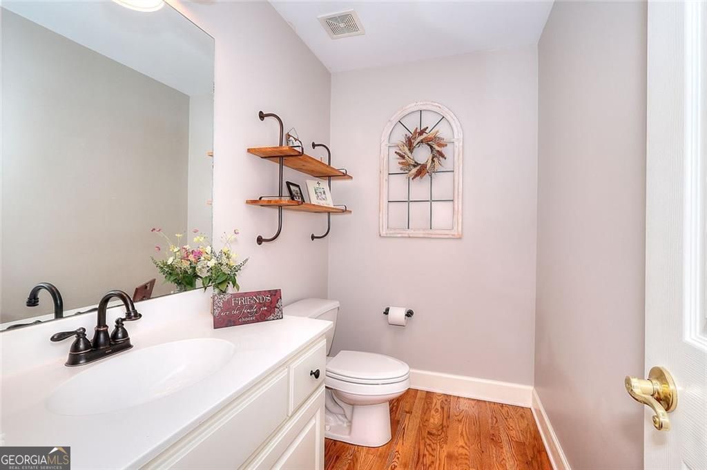 Loganville, Georgia 30052, United States, 5 Bedrooms Bedrooms, ,4 BathroomsBathrooms,Residential,Active,135743