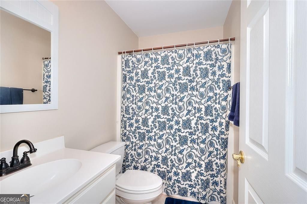 Loganville, Georgia 30052, United States, 5 Bedrooms Bedrooms, ,4 BathroomsBathrooms,Residential,Active,135743